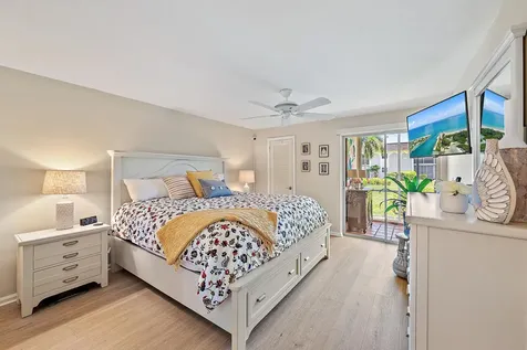 755 Saturn Street Jupiter FL 33477