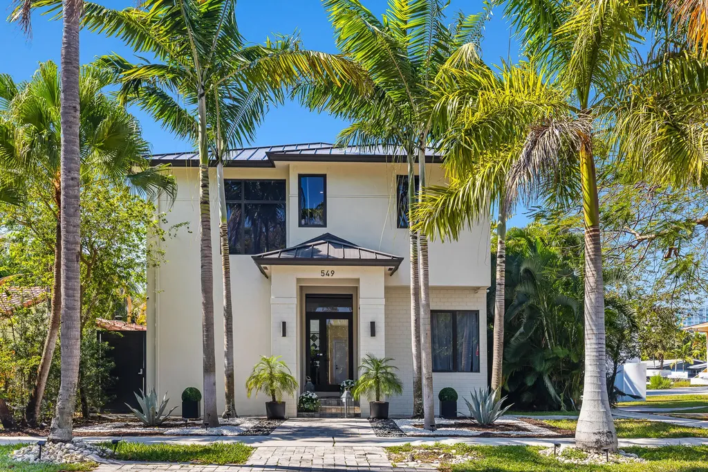 549 Ne 10th Avenue Fort Lauderdale FL 33301