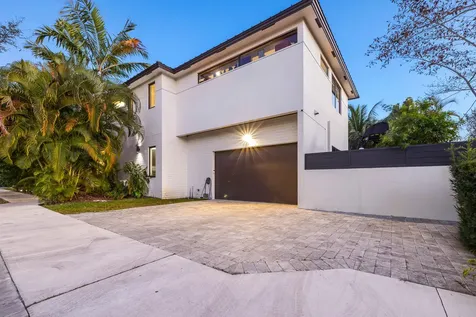 549 Ne 10th Avenue Fort Lauderdale FL 33301