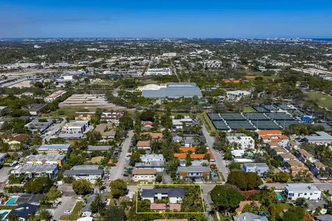 549 Ne 10th Avenue Fort Lauderdale FL 33301