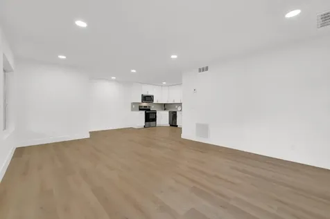 330 Pine Ridge Circle Greenacres FL 33463