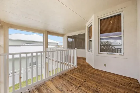 206 Nw Magnolia Lakes Boulevard Port Saint Lucie FL 34986