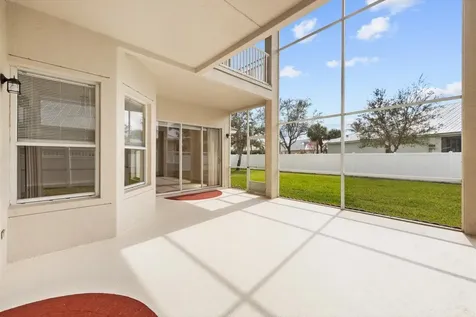 206 Nw Magnolia Lakes Boulevard Port Saint Lucie FL 34986