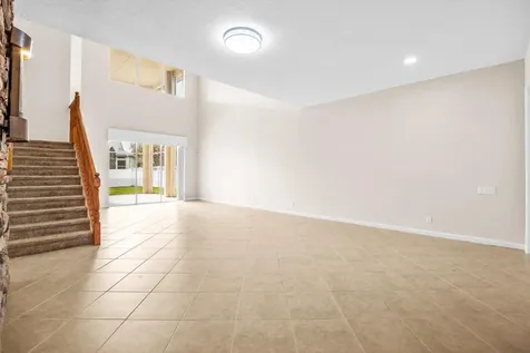 206 Nw Magnolia Lakes Boulevard Port Saint Lucie FL 34986