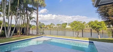 2800 Twin Oaks Way Wellington FL 33414