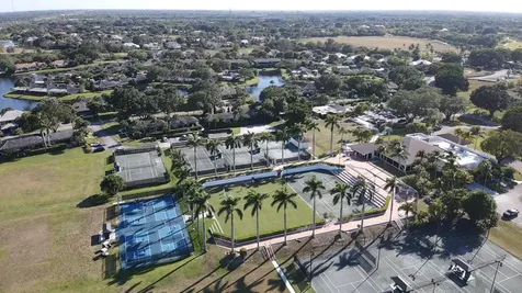 2800 Twin Oaks Way Wellington FL 33414