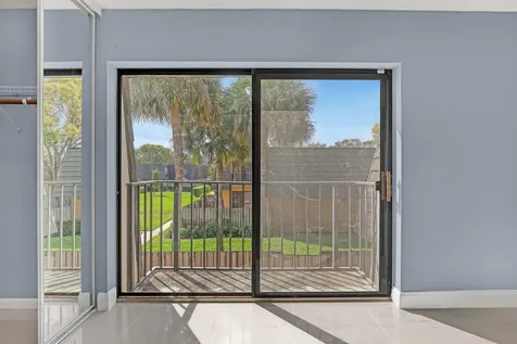 3721 37th Way West Palm Beach FL 33407