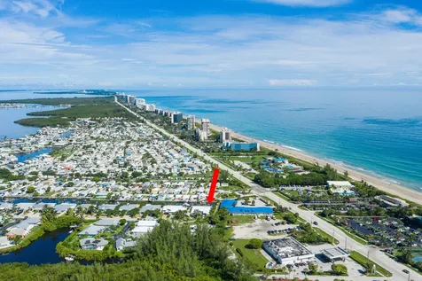 18 Aqua Ra Drive Jensen Beach FL 34957