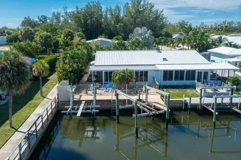 18 Aqua Ra Drive Jensen Beach FL 34957