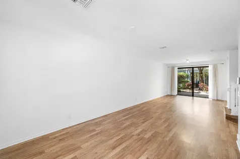 238 E Chrystie Circle Delray Beach FL 33484