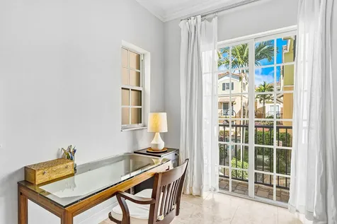 150 Ne 6th Avenue Delray Beach FL 33483