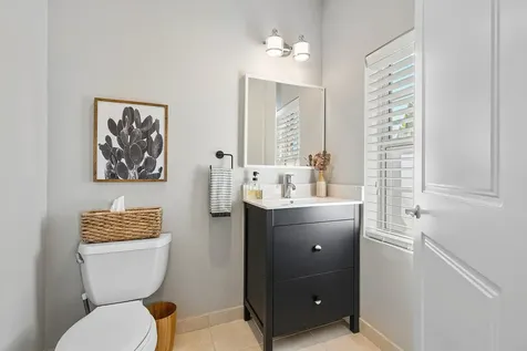 150 Ne 6th Avenue Delray Beach FL 33483