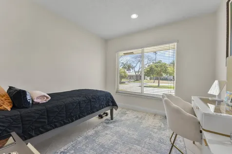 401 NE 10th Terrace Terrace Boca Raton FL 33432