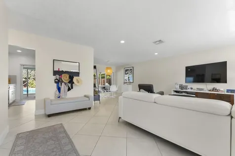 401 NE 10th Terrace Terrace Boca Raton FL 33432