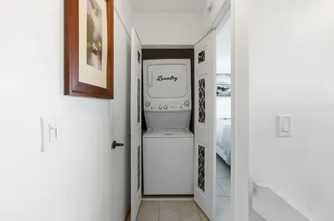 304 Liberty Court Deerfield Beach FL 33442