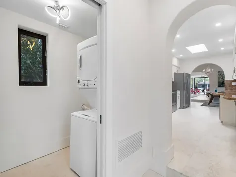 7820 Hawthorne Avenue Miami Beach FL 33141