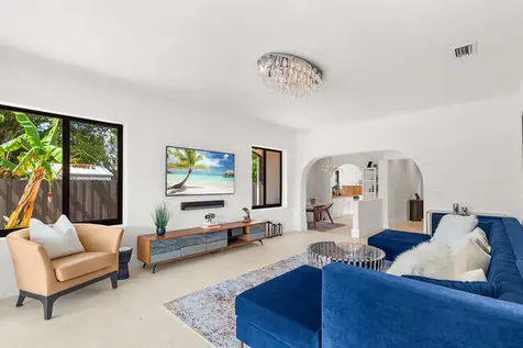7820 Hawthorne Avenue Miami Beach FL 33141