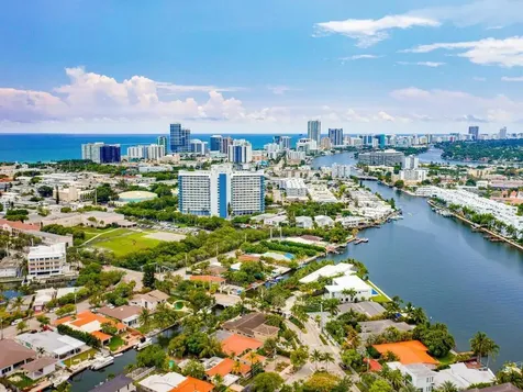 7820 Hawthorne Avenue Miami Beach FL 33141
