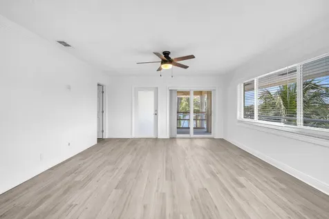 1015 Spanish River Road Boca Raton FL 33432