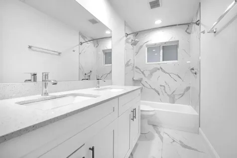 1015 Spanish River Road Boca Raton FL 33432