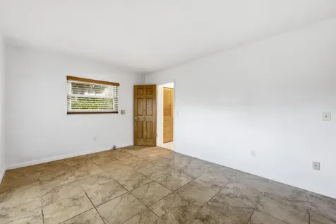 9696 Honeysuckle Avenue Palm Beach Gardens FL 33410