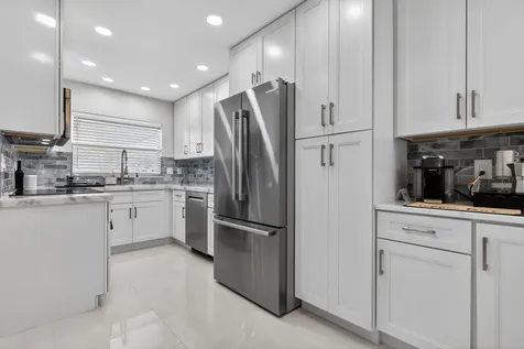 700 Ne Harbour Terrace Boca Raton FL 33431