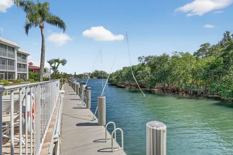 700 Ne Harbour Terrace Boca Raton FL 33431