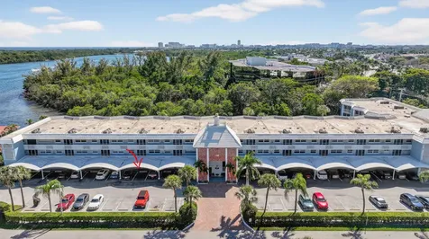 700 Ne Harbour Terrace Boca Raton FL 33431