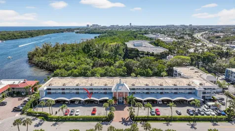 700 Ne Harbour Terrace Boca Raton FL 33431
