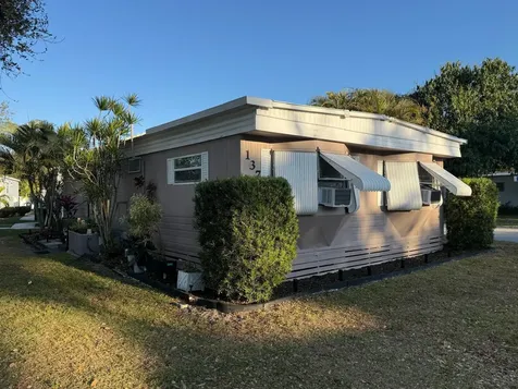 2555 Pga Boulevard Palm Beach Gardens FL 33410