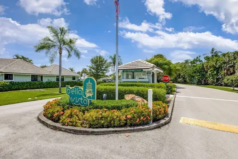 1127 E Seminole Avenue Jupiter FL 33477