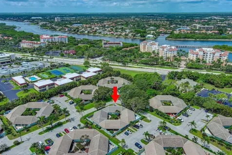 1127 E Seminole Avenue Jupiter FL 33477