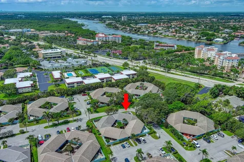 1127 E Seminole Avenue Jupiter FL 33477