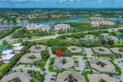 1127 E Seminole Avenue Jupiter FL 33477