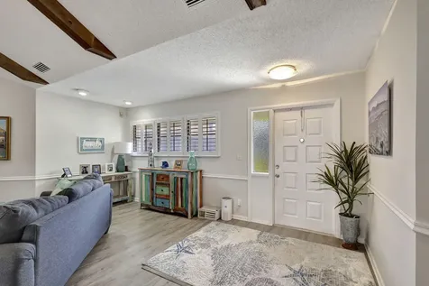 1127 E Seminole Avenue Jupiter FL 33477
