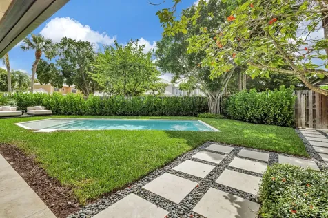 11880 Pebblewood Drive Wellington FL 33414