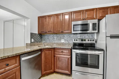 208 Foxtail Drive Greenacres FL 33415