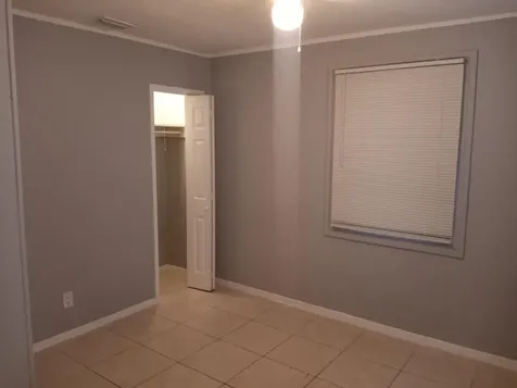 522 W 3rd Street Riviera Beach FL 33404
