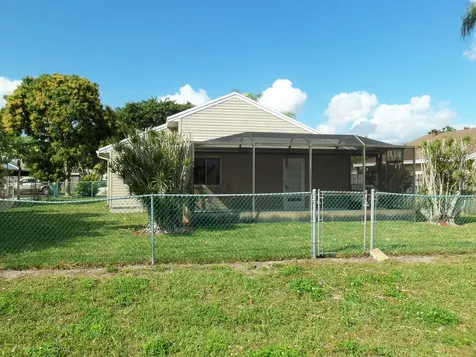5664 Pebble Brook Lane Boynton Beach FL 33472
