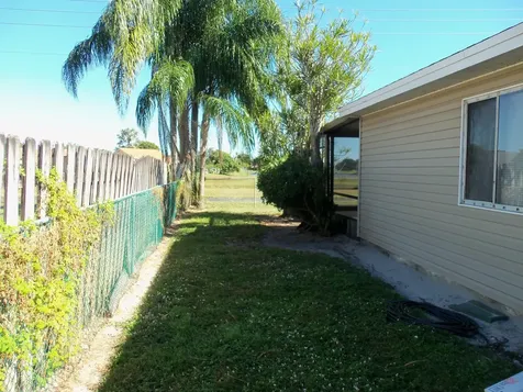 5664 Pebble Brook Lane Boynton Beach FL 33472