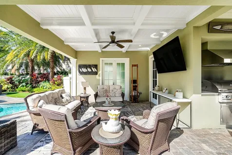 201 Ne 3rd Court Boca Raton FL 33432