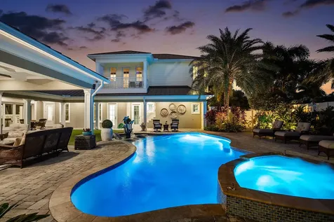 201 Ne 3rd Court Boca Raton FL 33432