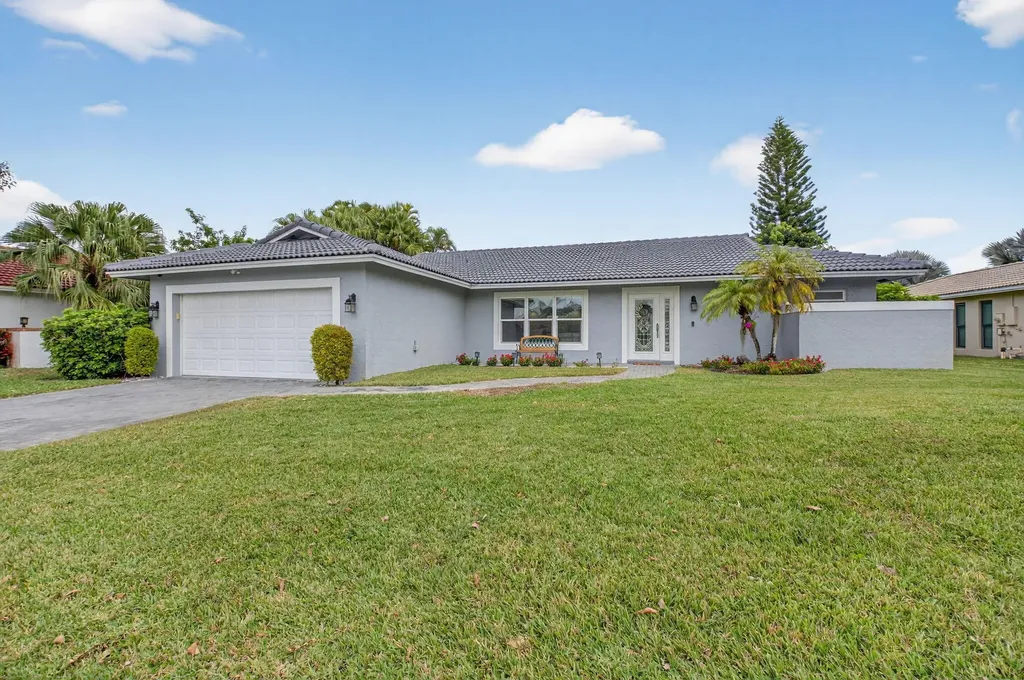 10302 Crosswind Road Boca Raton FL 33498