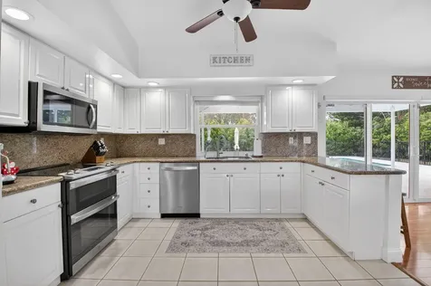 10302 Crosswind Road Boca Raton FL 33498
