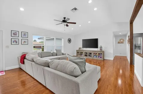 10302 Crosswind Road Boca Raton FL 33498