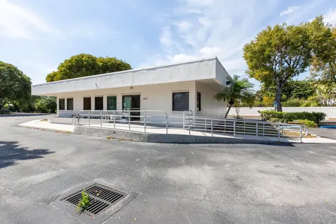 2419 S Seacrest Boulevard Boynton Beach FL 33435
