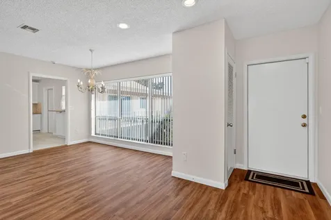 16 Se Turtle Creek Drive Jupiter FL 33469
