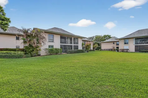 16 Se Turtle Creek Drive Jupiter FL 33469