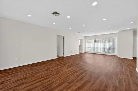 16 Se Turtle Creek Drive Jupiter FL 33469
