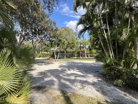 2002 Belmont Place Boynton Beach FL 33436